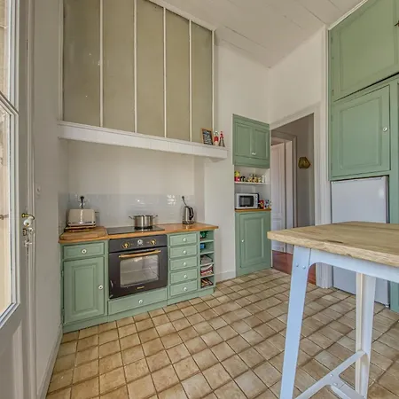 Historic In With Heated Pool Semesterbostad Arcachon