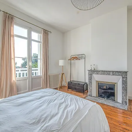 Historic In With Heated Pool * Arcachon
