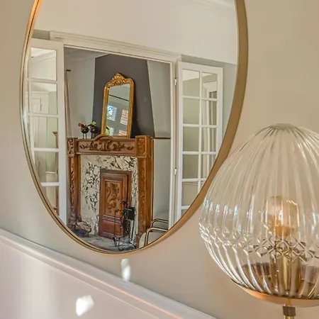 Historic In With Heated Pool Semesterbostad *