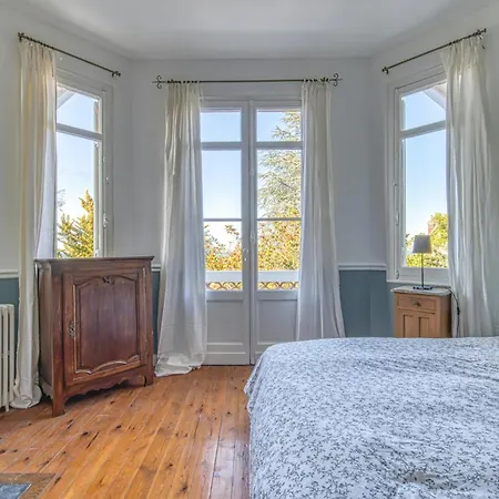 Historic In With Heated Pool * Arcachon