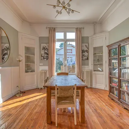 Historic In With Heated Pool * Arcachon