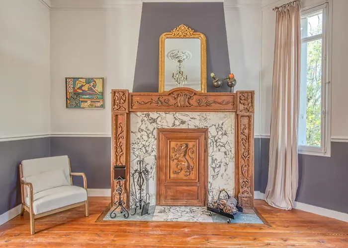 Historic In With Heated Pool *