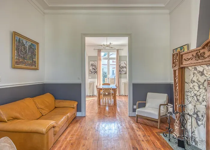 Historic In With Heated Pool 阿卡雄